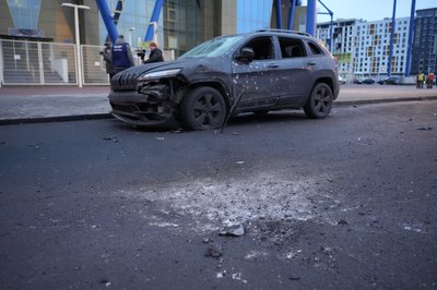 Молнія впала поблизу Металіста