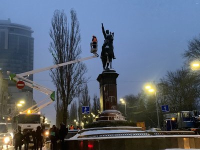 Пам'ятник Щорсу в Києві: історія створення та знесення у фото Пам'ятник Щорсу в Києві: історія створення та знесення у фото