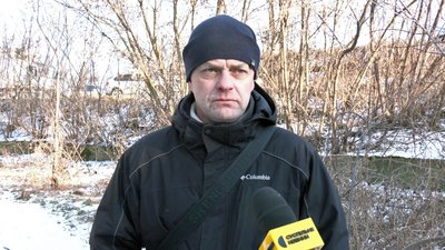 У Луцьку розчищають чагарники й дерева на території лугопарку вздовж Стиру У Луцьку розчищають чагарники й дерева на території лугопарку вздовж Стиру