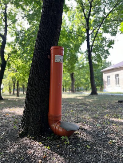100 годівничок для безпритульних тварин Донеччини: як працює волонтерська ініціатива переселенців із Авдіївки 100 годівничок для безпритульних тварин Донеччини: як працює волонтерська ініціатива переселенців із Авдіївки