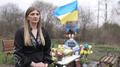 Альбіна Начичко, могила Володимира Начичка Альбіна Начичко, могила Володимира Начичка