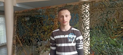 Військові подякували учням і педагогам Житомирської спецшколи, які плетуть сітки для ЗСУ Військові подякували учням і педагогам Житомирської спецшколи, які плетуть сітки для ЗСУ