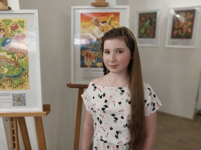 "Я стала більше малювати про Україну". У Сумах відкрилась друга виставка 10-річної художниці "Я стала більше малювати про Україну". У Сумах відкрилась друга виставка 10-річної художниці