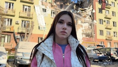 "Як в фільмах про апокаліпсис": мешканці пошкодженого будинку в Одесі розповіли про нічну атаку РФ "Як в фільмах про апокаліпсис": мешканці пошкодженого будинку в Одесі розповіли про нічну атаку РФ