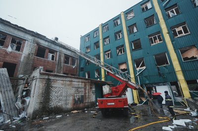 Підприємство у Харкові атакували "Герань-2", рятувальники усувають наслідки атаки, 31 березня 2025 року 8 Підприємство у Харкові атакували "Герань-2", рятувальники усувають наслідки атаки, 31 березня 2025 року 8