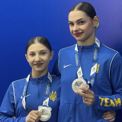 Зеленський призначив стипендії чотирьом спортсменам із Вінниччини Зеленський призначив стипендії чотирьом спортсменам із Вінниччини