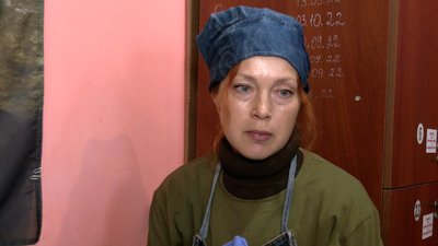 "Додати води та проварити 5 хвилин": як "Кухарська зграя вовченят" з Ніжина готує сухі пайки бійцям на фронт "Додати води та проварити 5 хвилин": як "Кухарська зграя вовченят" з Ніжина готує сухі пайки бійцям на фронт