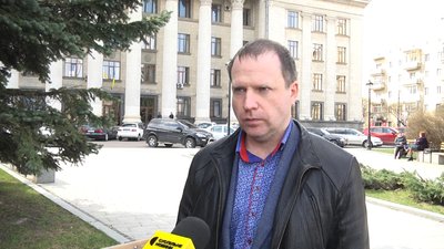 Бійка парафіян під церквою на Житомирщині: поліція почала перевірку Бійка парафіян під церквою на Житомирщині: поліція почала перевірку