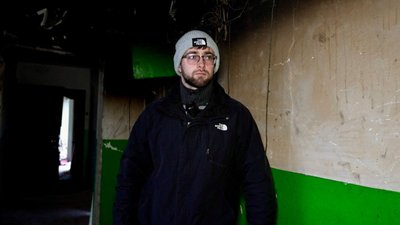 Роман Яцишин, волонтер, будинок на стуса, тернопіль Роман Яцишин, волонтер, будинок на стуса, тернопіль