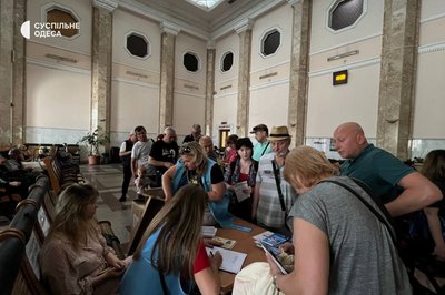 Переселенці з Херсона в Одесі Переселенці з Херсона в Одесі