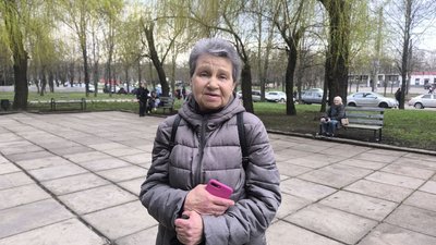 "Вискочила у коридор, будинок захитався": очевидці про удар балістикою по Кривому Рогу "Вискочила у коридор, будинок захитався": очевидці про удар балістикою по Кривому Рогу