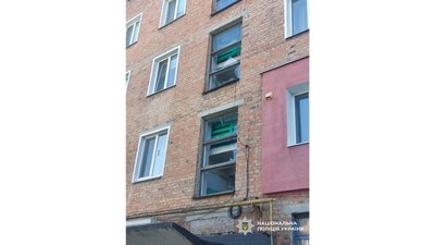 "Продавці й охоронці кричали: «Біжіть»": очевидці про атаку РФ по Прилуках, де загинули 3 людей, ще 29 — поранені "Продавці й охоронці кричали: «Біжіть»": очевидці про атаку РФ по Прилуках, де загинули 3 людей, ще 29 — поранені