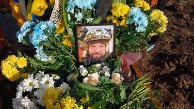 У Тернополі попрощалися із загиблим воїном Михайлом Котом