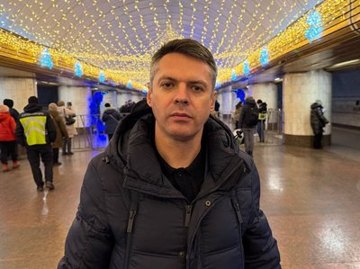 "Треба створювати святковий настрій". Понад 300 дітей заспівали колядки на Святвечір у дніпровському метро "Треба створювати святковий настрій". Понад 300 дітей заспівали колядки на Святвечір у дніпровському метро