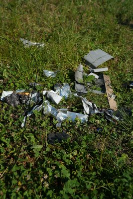 “«Молнії» хвіст у сусідки у палісаднику лежав". Російський БпЛА влучив у приватний сектор Сум “«Молнії» хвіст у сусідки у палісаднику лежав". Російський БпЛА влучив у приватний сектор Сум