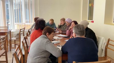 "Країна в смартфоні": На Черкащині безоплатно навчають цифровій грамотності "Країна в смартфоні": На Черкащині безоплатно навчають цифровій грамотності