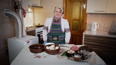 "Кулінарний спадок": як на Рівненщині готують цибульники з м'ясом "Кулінарний спадок": як на Рівненщині готують цибульники з м'ясом