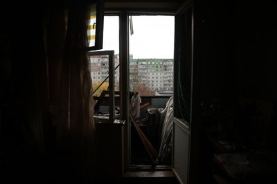 Ранок у Сумах після атаки БпЛА: мешканці пошкодженої дев'ятиповерхівки розказали про обстріл Ранок у Сумах після атаки БпЛА: мешканці пошкодженої дев'ятиповерхівки розказали про обстріл