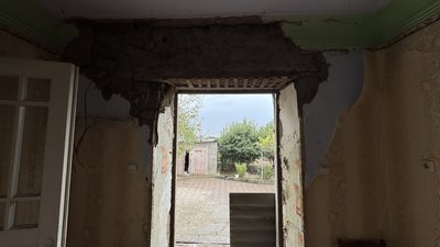 У Лупаревому на Миколаївщині дрон «Молнія» влучив у будинок: загинули собака та кіт У Лупаревому на Миколаївщині дрон «Молнія» влучив у будинок: загинули собака та кіт