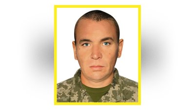 Прощання з бійцями на Чернігівщині: 13 грудня 2025 року поховали двох військових Прощання з бійцями на Чернігівщині: 13 грудня 2025 року поховали двох військових