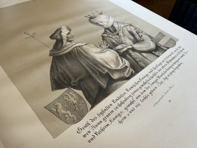 У Науковій бібліотеці ЧНУ зберігають книгу, що належала імператору Францу І У Науковій бібліотеці ЧНУ зберігають книгу, що належала імператору Францу І