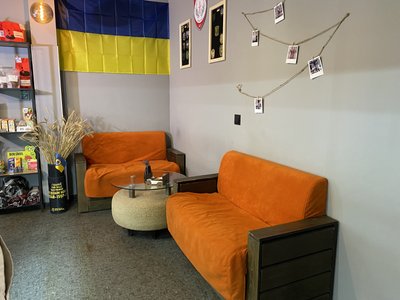 Ветеран Максим Вареник за грантові гроші відкрив кав’ярню у Полтаві Ветеран Максим Вареник за грантові гроші відкрив кав’ярню у Полтаві