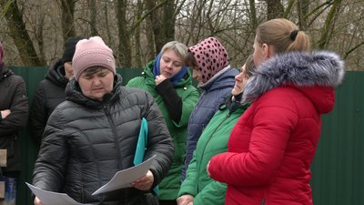 Місцеві жителі села Річиця Місцеві жителі села Річиця