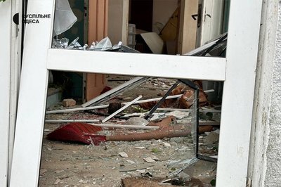 Понад 10 пошкоджених будинків: фото наслідків російської атаки по Одесі 18 жовтня Понад 10 пошкоджених будинків: фото наслідків російської атаки по Одесі 18 жовтня