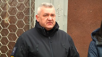 Волонтери передали автівку швидкої житомирським піротехнікам з рятувальної служби Волонтери передали автівку швидкої житомирським піротехнікам з рятувальної служби
