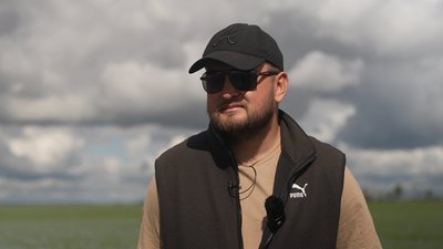 Аграрії Херсонщини збільшують посівні площі під льон Аграрії Херсонщини збільшують посівні площі під льон
