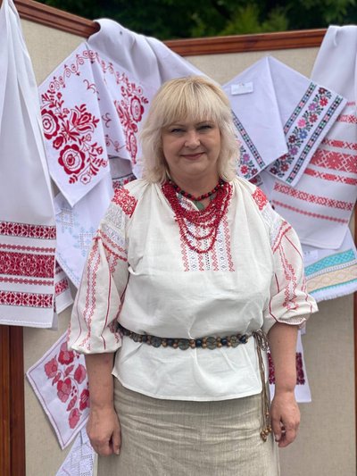 Всесвітній день вишиванки у Житомирі: майстеркласи, виставки, фотозони Всесвітній день вишиванки у Житомирі: майстеркласи, виставки, фотозони