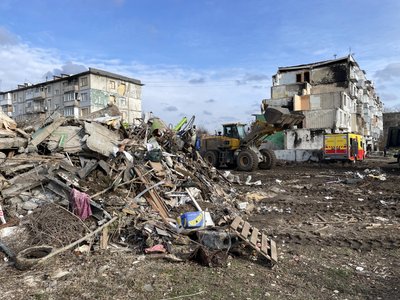 "Не можемо прийти до тями": третій день після влучання ракети по житловому будинку у Полтаві "Не можемо прийти до тями": третій день після влучання ракети по житловому будинку у Полтаві