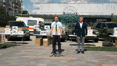 Машини, безпілотники та генератори: військові частини Київщини отримали допомогу