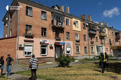 Удар по ТЦК: у Полтаві пошкоджена і цивільна інфраструктура Удар по ТЦК: у Полтаві пошкоджена і цивільна інфраструктура