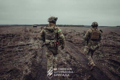 Військові поблизу Бахмута Військові поблизу Бахмута