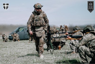 "Ми одна велика родина". У Сумах 3 штурмова бригада інформує про можливості приєднання "Ми одна велика родина". У Сумах 3 штурмова бригада інформує про можливості приєднання