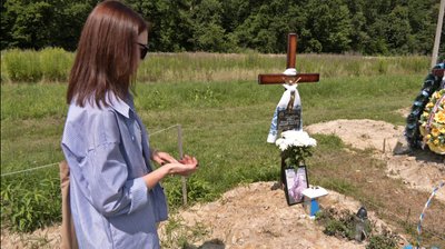 "У нього не було мотиву СЗЧ": доньці померлого бійця з Волині міськрада відмовила у перепохованні останків "У нього не було мотиву СЗЧ": доньці померлого бійця з Волині міськрада відмовила у перепохованні останків