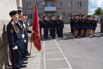 Вперше в історії закладу: як на Буковині випускають перший курс ліцеїсток Вперше в історії закладу: як на Буковині випускають перший курс ліцеїсток