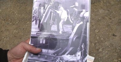 Архівне фото, на якому зазнімковано, як експрезидент України Леонід Кравчук відвідує ракетну шахту Архівне фото, на якому зазнімковано, як експрезидент України Леонід Кравчук відвідує ракетну шахту