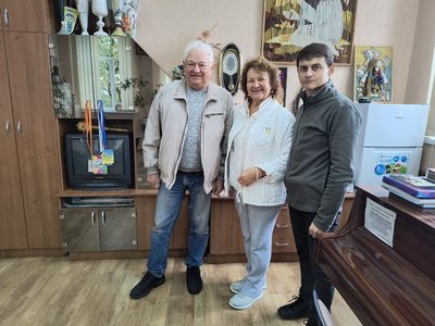 "Дружненько вивчали японську мову". Як родина із Сум евакуювалася в Японію "Дружненько вивчали японську мову". Як родина із Сум евакуювалася в Японію