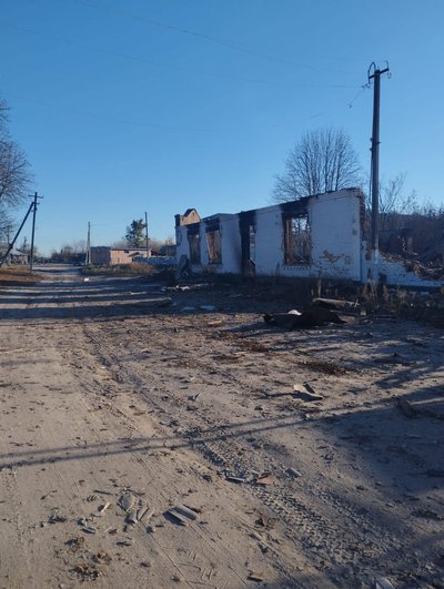 Два дні на Сумщині: представники Вараської громади відвідали жителів Миропільщини Два дні на Сумщині: представники Вараської громади відвідали жителів Миропільщини
