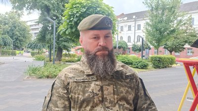 "На війні побратими ближче, ніж сім’я" — військовий з Житомирщини Олександр Коз’яков "На війні побратими ближче, ніж сім’я" — військовий з Житомирщини Олександр Коз’яков