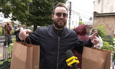 У Луцьку стартував благодійний ярмарок "Книжковий двіж" У Луцьку стартував благодійний ярмарок "Книжковий двіж"