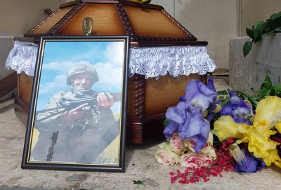 Військовий Василь Саманчук, похорон бійця