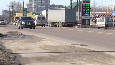 У Житомирі пальне подорожчало на 4–10 гривень: що відбувається з цінами У Житомирі пальне подорожчало на 4–10 гривень: що відбувається з цінами