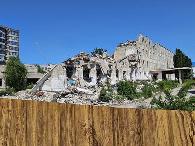 Одеська фірма демонтує 25 ліцей у Житомирі за 10 мільйонів. Що відомо