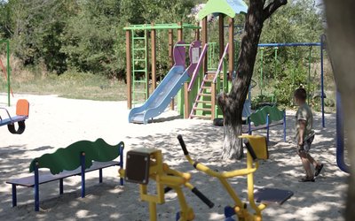 «Діти бажають смерті Путіну»: як мешканці прифронтової Грушівки на Дніпропетровщині виживають під атаками дронів «Діти бажають смерті Путіну»: як мешканці прифронтової Грушівки на Дніпропетровщині виживають під атаками дронів