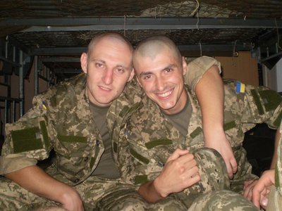 "Тільки добровольці йшли туди": спогади про оборонців Донецького аеропорту з Вінниччини "Тільки добровольці йшли туди": спогади про оборонців Донецького аеропорту з Вінниччини