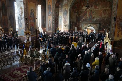 "Ніколи не бачив його зажуреним": у Черкасах попрощались із загиблим Максимом Зеленським "Ніколи не бачив його зажуреним": у Черкасах попрощались із загиблим Максимом Зеленським