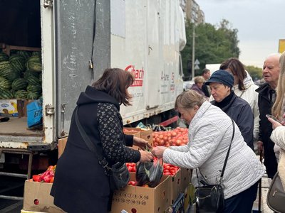 Від квітів та городини до готових страв: у Вінниці проходить сільськогосподарський ярмарок Від квітів та городини до готових страв: у Вінниці проходить сільськогосподарський ярмарок